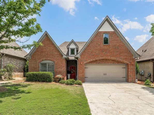 1125 Overlook Dr, Trussville, AL 35173