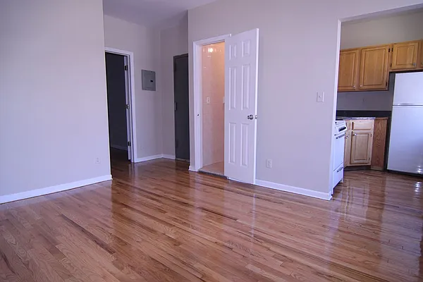 Rented by Sorelle Realty Group, LLC | media 11