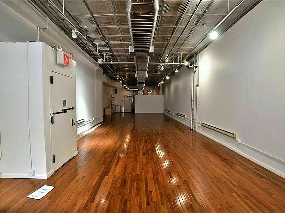 2nd image of 429 Broome St #Loft4