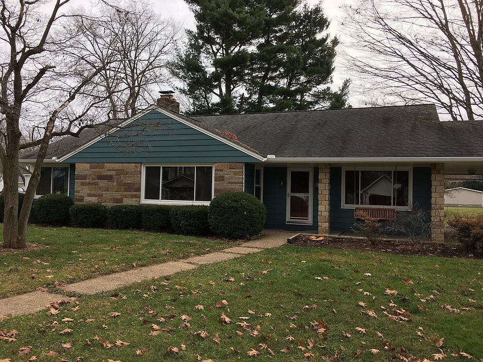 1st image of 440 Tuscarawas Ave E