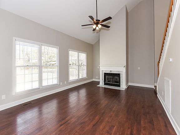 5th image of 4340 Cambridge Dr