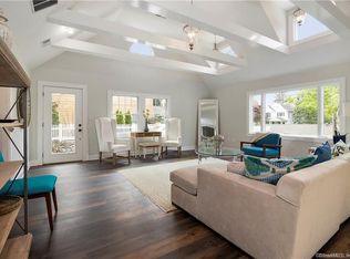 804 Stratfield Rd, Fairfield, CT 06825