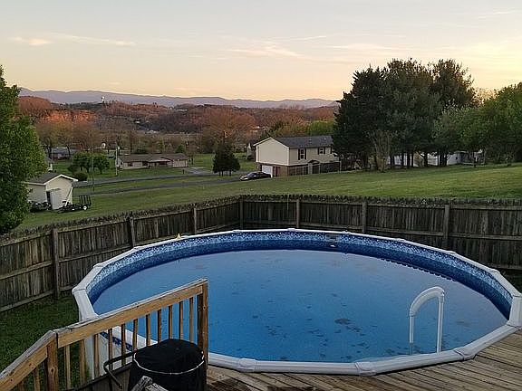 Views of Smokey Mountains 