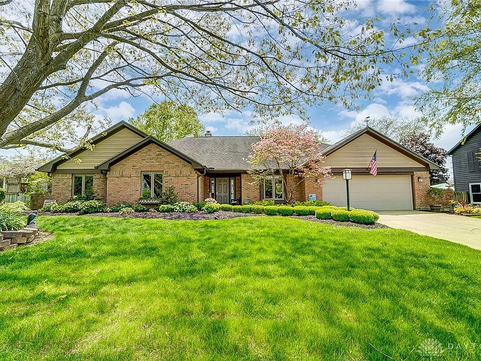 1st image of 2552 Woodbluff Ln