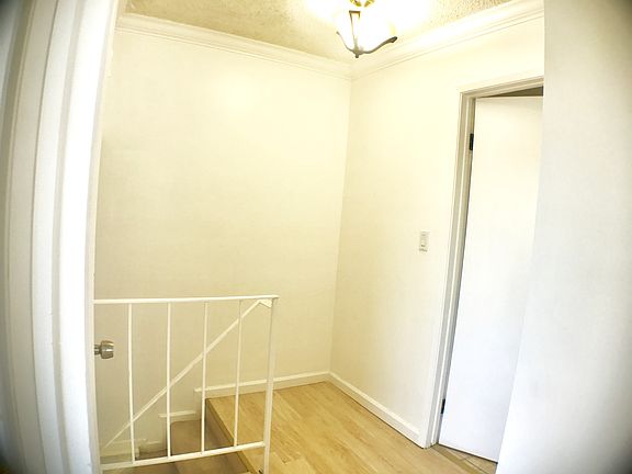 3rd image of 5527 Eagles Ln APT 2