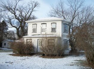 8136 S Washington St, Winn, MI 48896