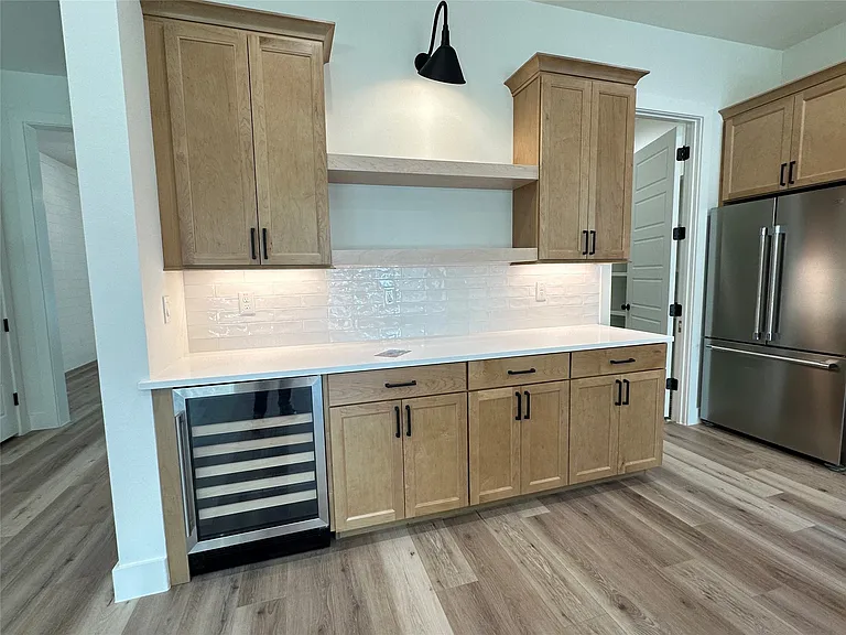 3908 Rochelle Dr — Photo 14