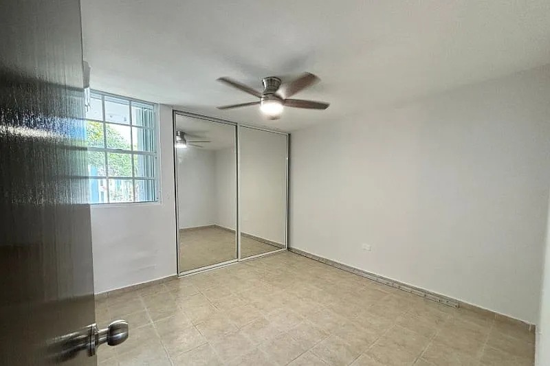 3 bed, 2.0 bath, 1124 sqft, $1,550 — Photo 4