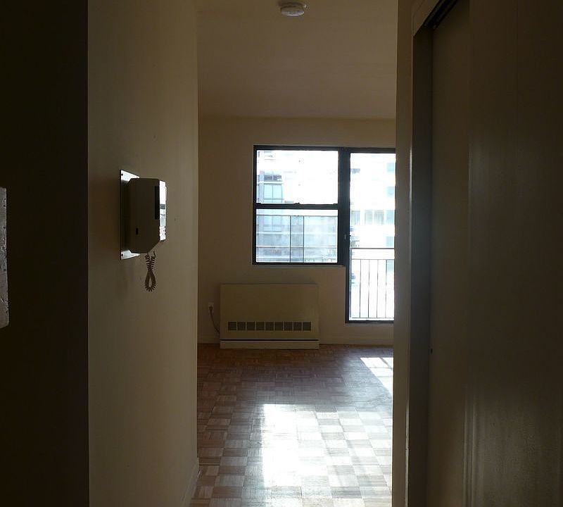 1st image of 228 E 85th St APT 7D