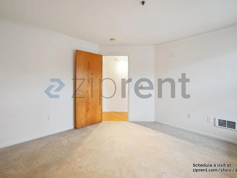 2001 McAllister St #241 — Photo 9