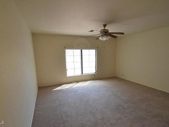 3rd image of 9202 W Behrend Dr