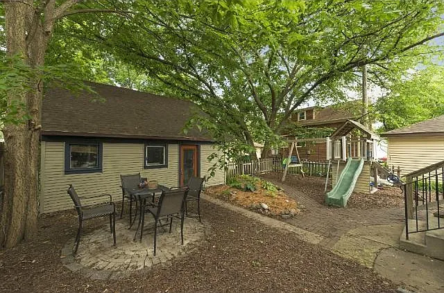 2208 31st Ave S — Photo 12
