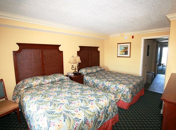 3rd image of 1200 N Ocean Blvd #712
