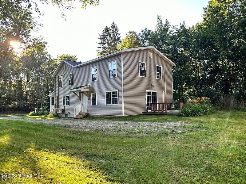 3rd image of 1132 Fort Miller Road