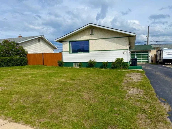 114 S Bliss Ave, Hinton, AB T7V 1C2