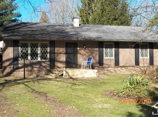 6333 Swiss Garden Rd, Temperance, MI 48182