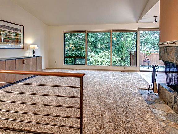 2nd image of 8644 SE 75th Pl