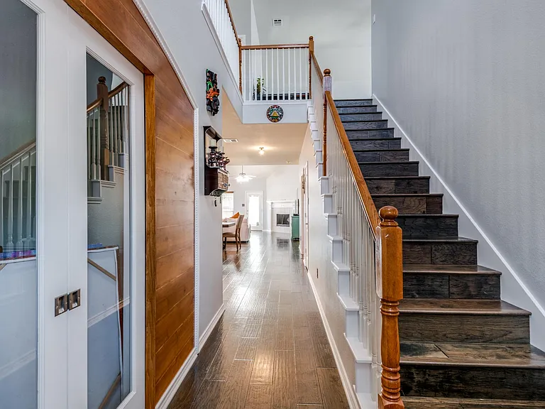 7801 Riverwalk Trl — Photo 4