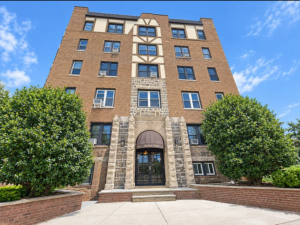 7435 John F Kennedy Blvd E #39