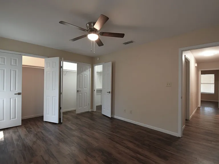 2529 Westminster Dr — Photo 19