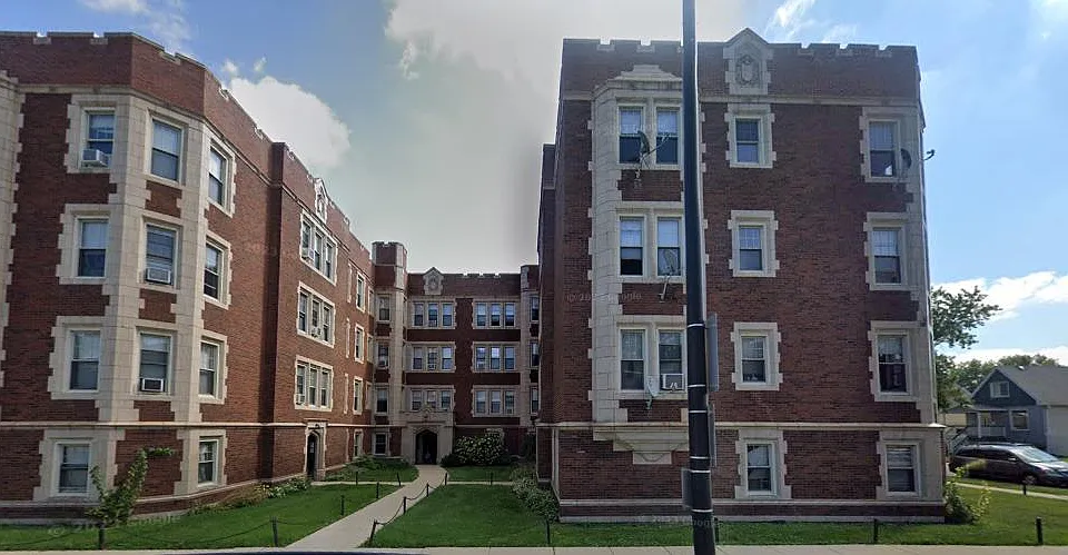 2337-2343 S 53rd Ave