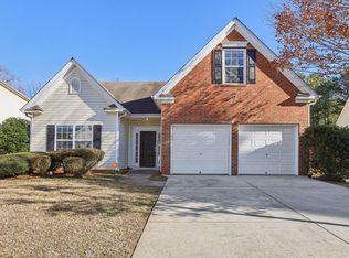 565 Clairidge Ln, Lawrenceville, GA 30046
