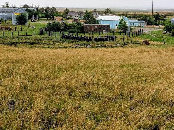 1840 Oilmont Hwy, Galata, MT 59444