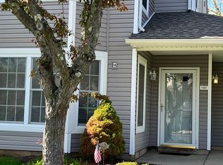 1107 Bennett Pl, Holland, PA 18966