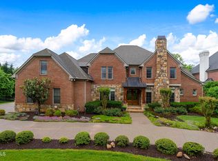 9129 Grey Pointe Dr, Knoxville, TN 37922