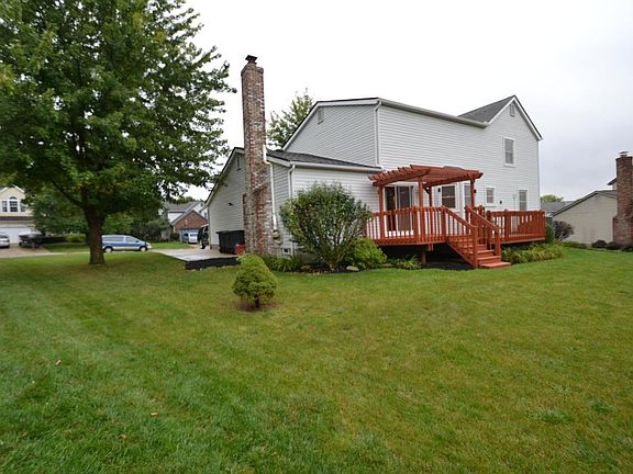 5th image of 301 Adamson Dr