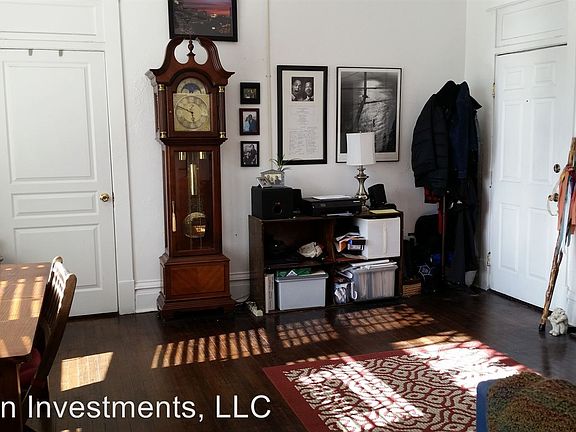 4th image of 128 B St APT 4