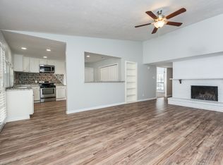 7215 Flameleaf Pl, Dallas, TX 75249