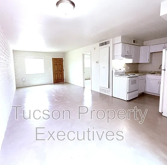1 bed, 1.0 bath, 550 sqft, $825 — Photo 3