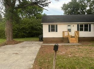 200 Maye St #B, Dunn, NC 28334