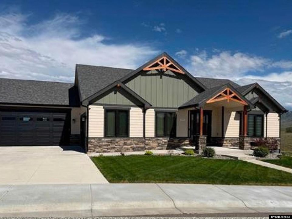 1st image of 2943 Heathrow Ave