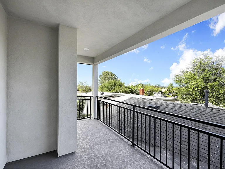5313 Hewlett Dr — Photo 29