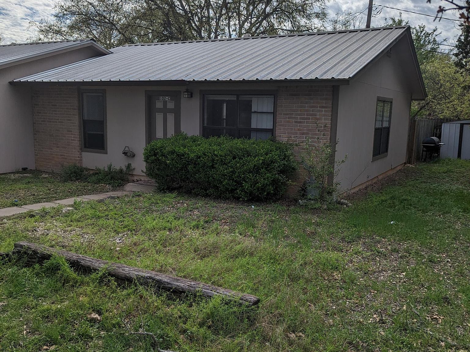 102 Pecan Way APT C, Kerrville, TX 78028 Zillow