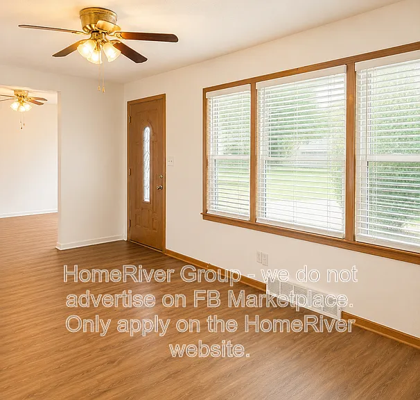 4325 Gladstone Blvd — Photo 7