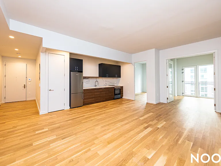 45-57 Davis St #414 — Photo 1