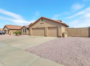 6102 W Shangri La Rd, Glendale, AZ 85304