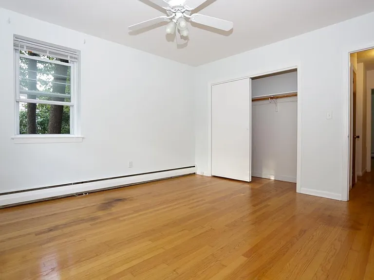 Bedroom #1