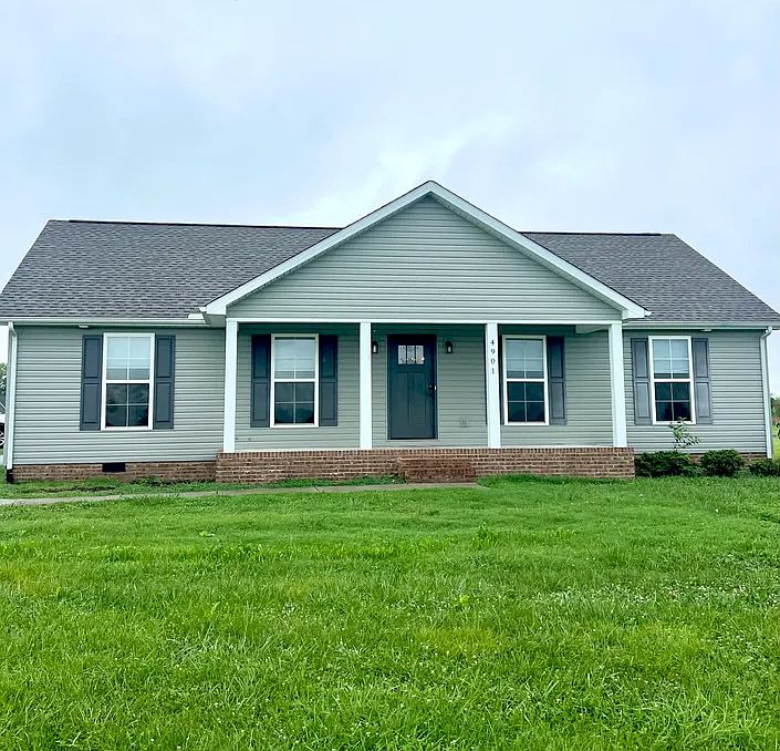 1st image of 4901 Cedar Creek Cir