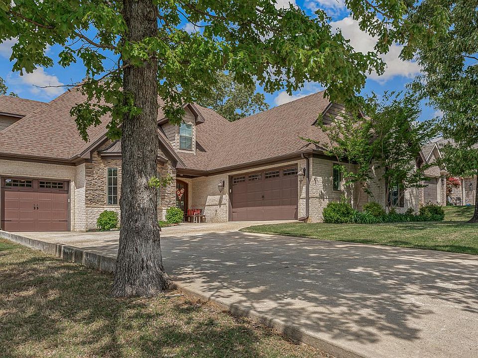1st image of 4924 Winged Foot Ln