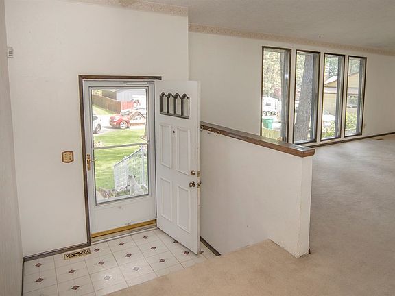 5th image of 11414 E 47th Ave
