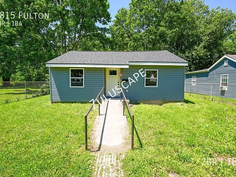 1815 Fulton Ave — Photo 12