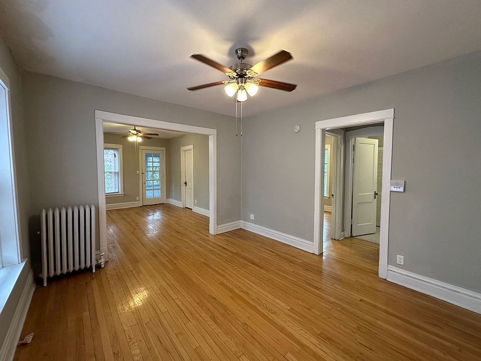 1st image of 5219 N Christiana Ave