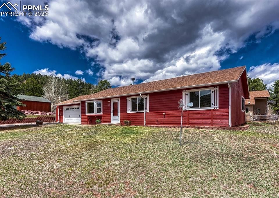 1st image of 1300 Thomas Cir