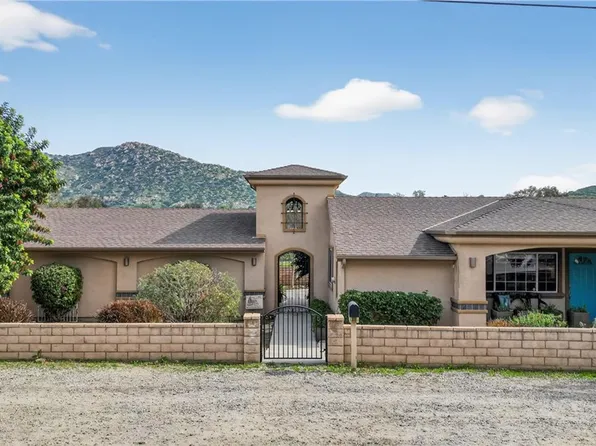 2327 Temescal Ave, Norco, CA 92860