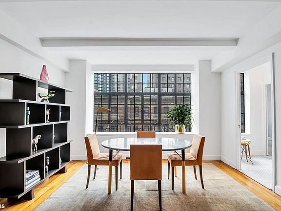 3rd image of 230 E 50th St APT 7B