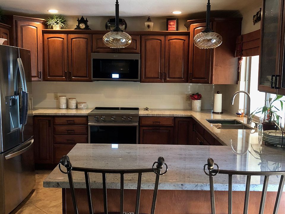 2nd image of 12104 S Eagleman Dr